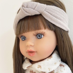 Muñeca Sasha 40cm BOBBLE flores rosa