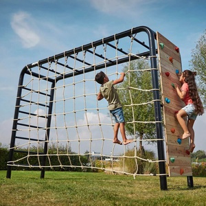 Muro escalada PLAYBASE Berg