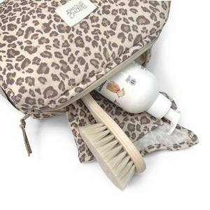 Neceser CAMILA Babyshower wild print