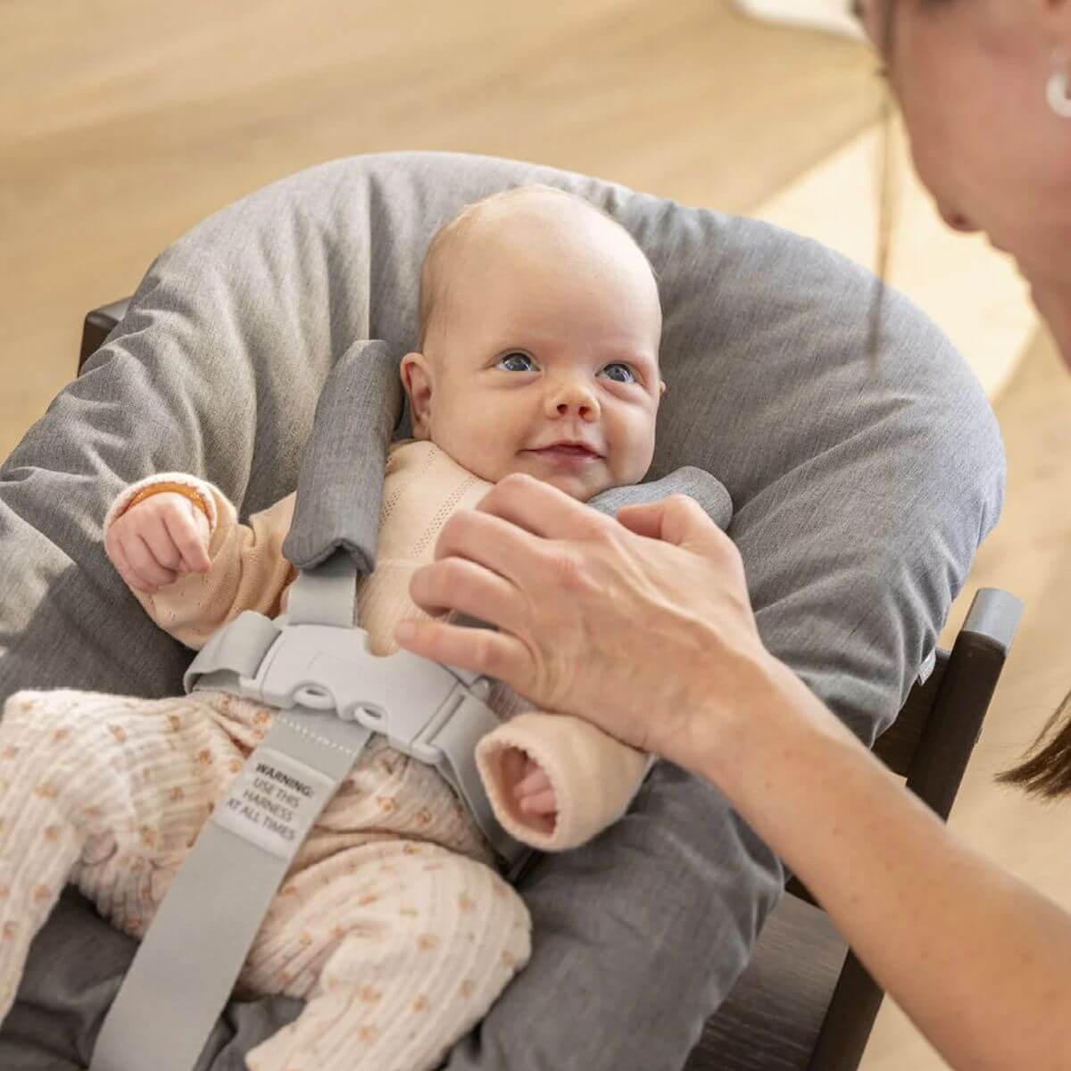 Newborn set-colgador juguetes TRIPP TRAPP Stokke antracita