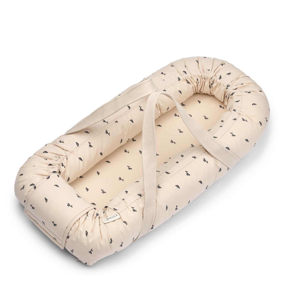 Nido colecho GRO Liewood Mini Whale sandy