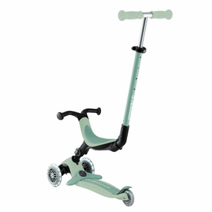 Patinete GO•UP ACTIVE LIGHTS Ecologic Globber pistacho