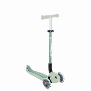 Patinete GO•UP ACTIVE LIGHTS Ecologic Globber pistacho