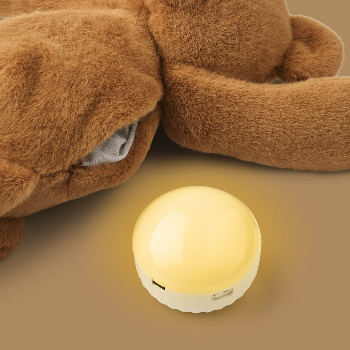 Peluche musical HATTIE Liewood Bear golden caramel