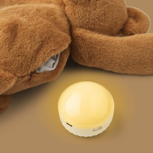 Peluche musical HATTIE Liewood Bear golden caramel