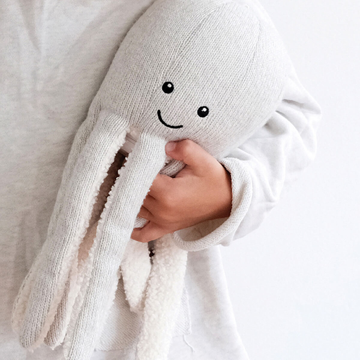 Peluche musical OLLY Flow Amsterdam gris