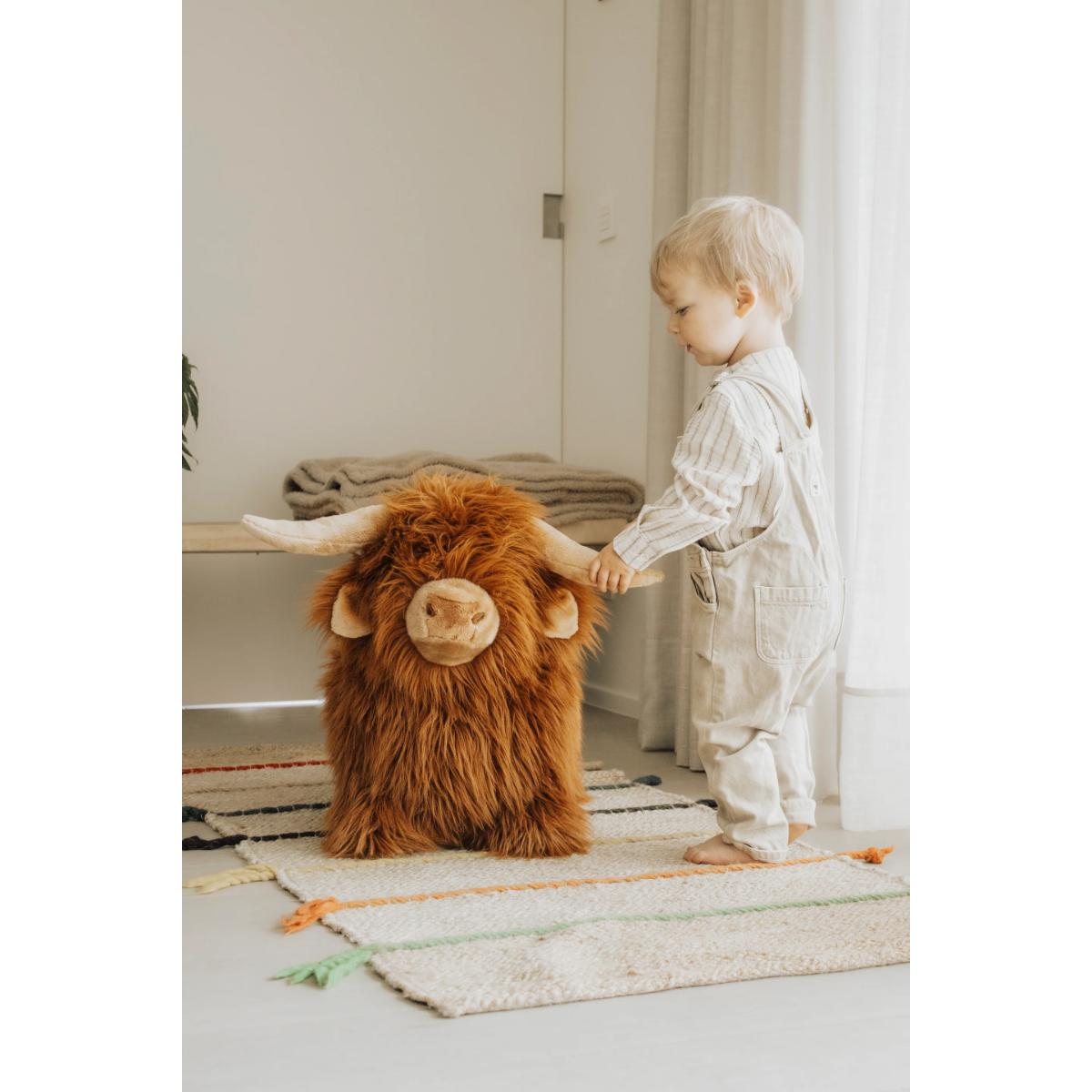 Peluche saltarín HIGHLAND COW Wild & Soft