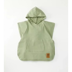 Poncho UV 3-5 años Cloby olive green