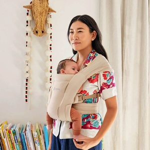 Portabebé EMBRACE Ergobaby Malla Soft Air crema