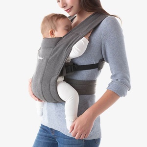 Portabebé EMBRACE Ergobaby Soft Knit grey