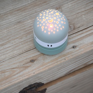 Proyector estrellas PIXIE Béaba verde salvia