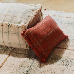 Puf 40x20cm HANDLOOM Wouf Wouf Lorena Canals blue sage