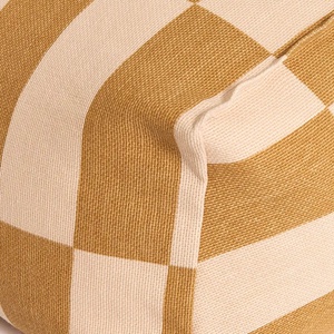 Puf sillón VIBES Nobodinoz mustard and sand tiles