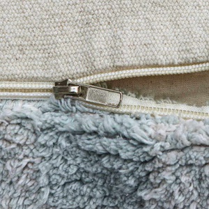 Puf VICHY Lorena Canals blue sage