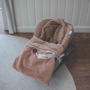 Saco silla auto 0+ 3/5 puntos MALMO Koeka teddy soft earth