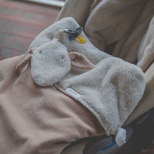 Saco silla auto 0+ 3/5 puntos ODDI Koeka teddy rosa salt