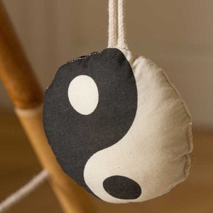 Set 3 colgantes sensoriales PANDA Lorena Canals