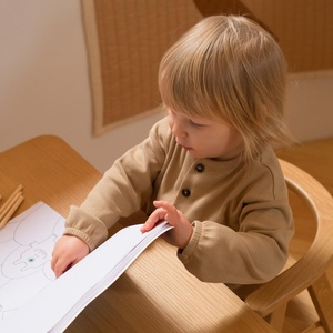Silla infantil GROWING GREEN Nobodinoz natural oak