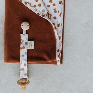 Sujeta chupetes NOOS Wooly Organic small caramel dots