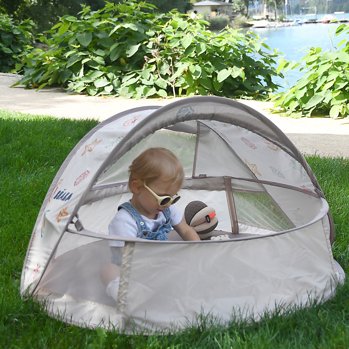Tienda campaña anti-UV 0-24m BREEZYNEST Béaba