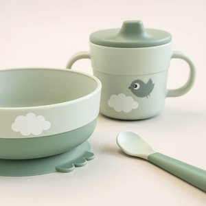 Vajilla infantil FOODIE Done by Deer Happy clouds green