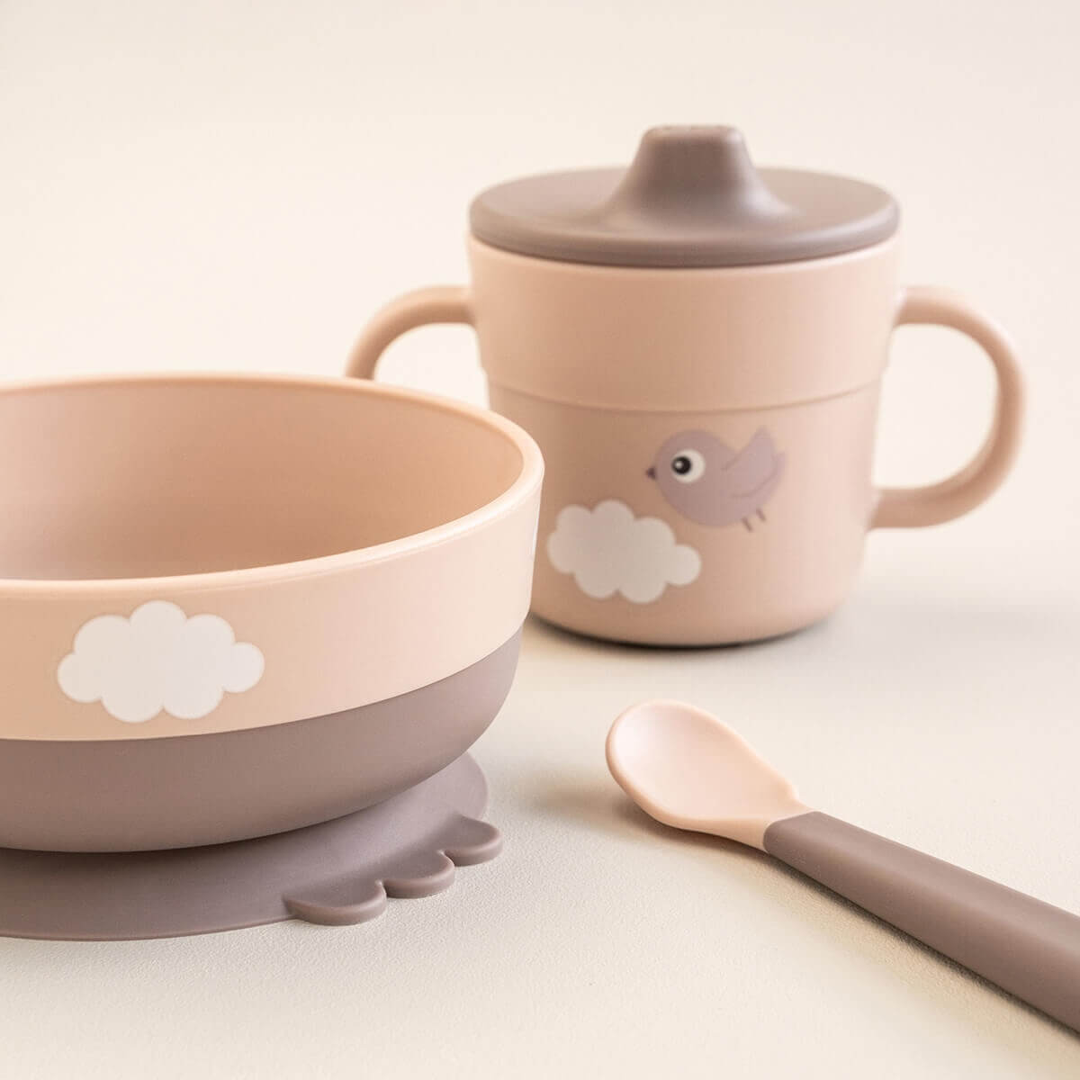 Vajilla infantil FOODIE Done by Deer Happy clouds powder