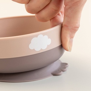 Vajilla infantil FOODIE Done by Deer Happy clouds powder